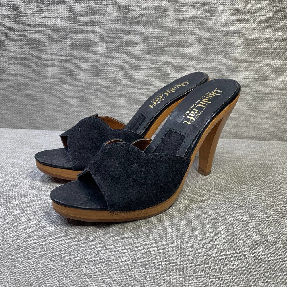VINTAGE Quali-Temps Barbie Mules Wooden Heel shoes Size 6 Black Open Toe 70s